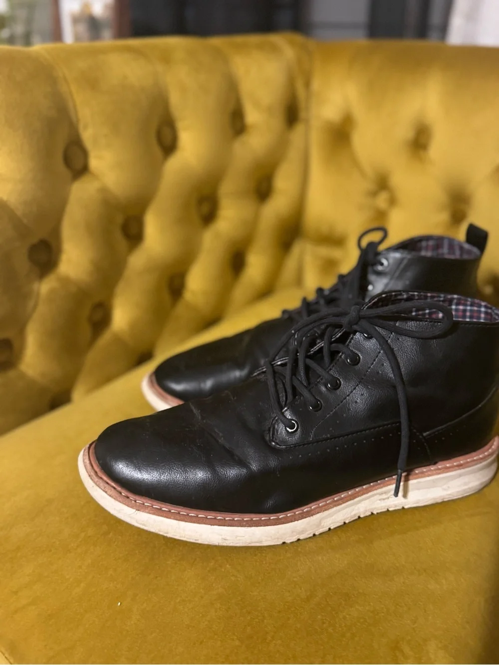 Ben Sherman Black Leather Chukka Boots with White Crepe Sole